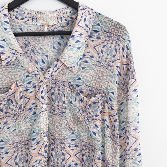 Free People Easy Rider Geometric Chiffon Button Front Blouse Women's Sz S - Picture 7 of 11